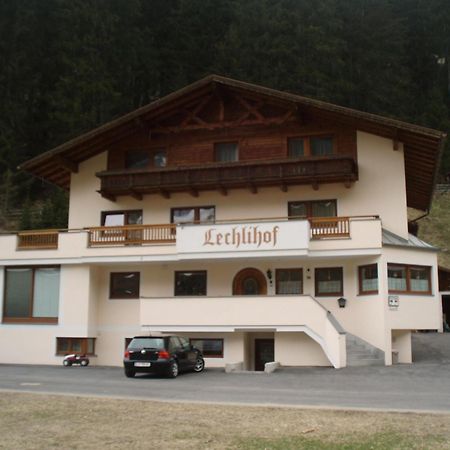 Lechlihof Hotel Ischgl Exterior photo